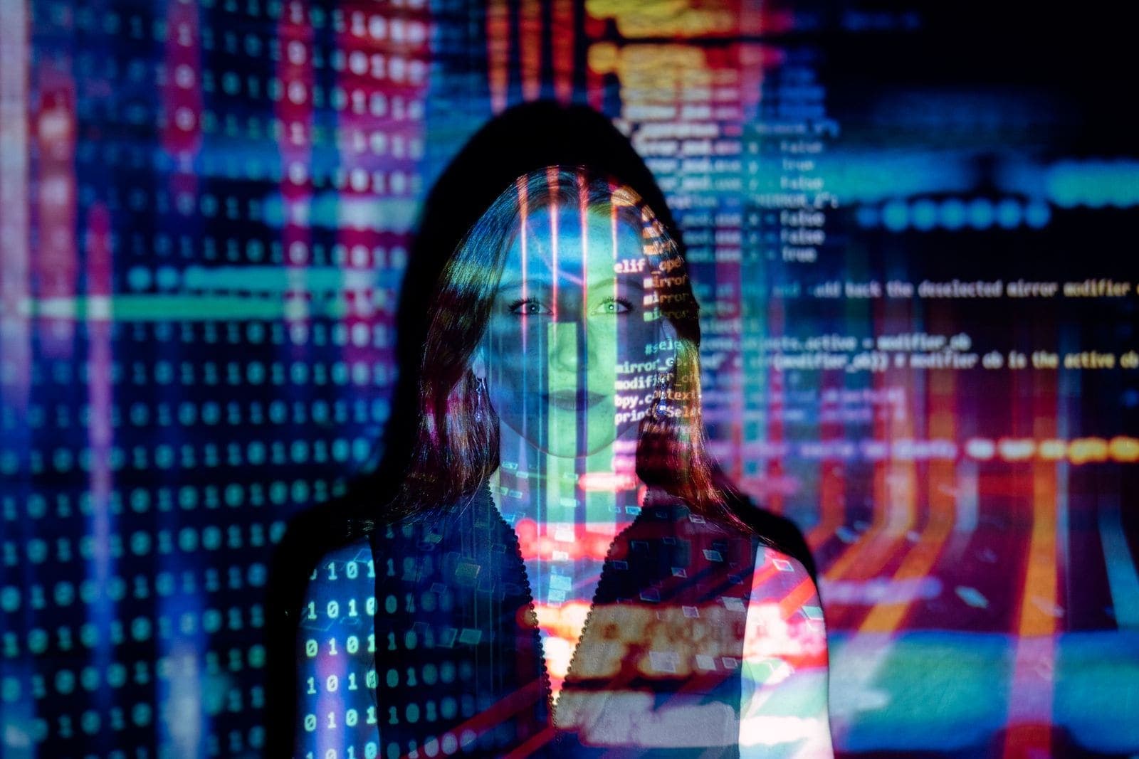 Custom Software vs Off-the-Shelf Tools: A Decision Framework for Growing Businesses